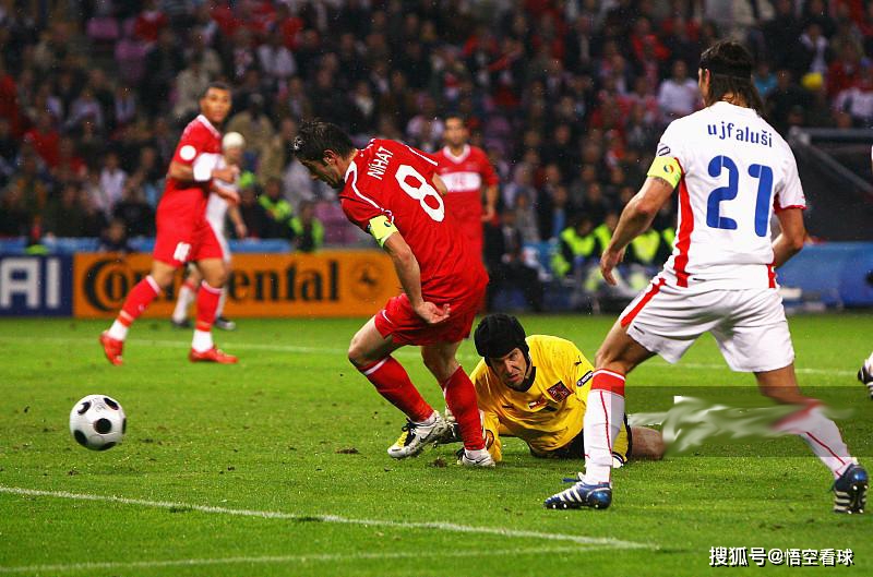 包含意大利队凭借点球淘汰捷克,晋级下一轮的词条 包含意大利队凭借点球淘汰捷克,晋级下一轮的词条